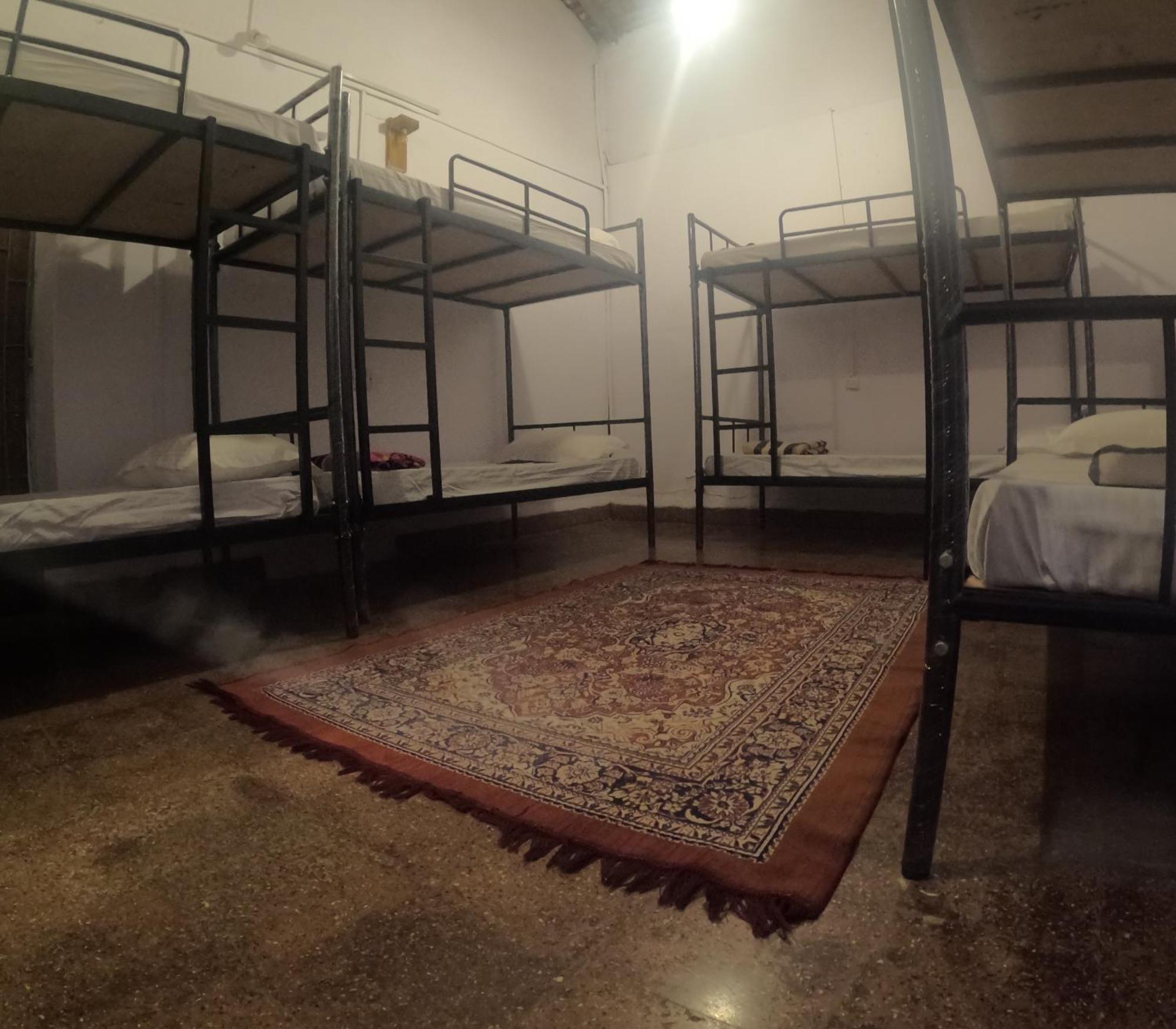 Streetmates Hostel Анжуна Екстер'єр фото