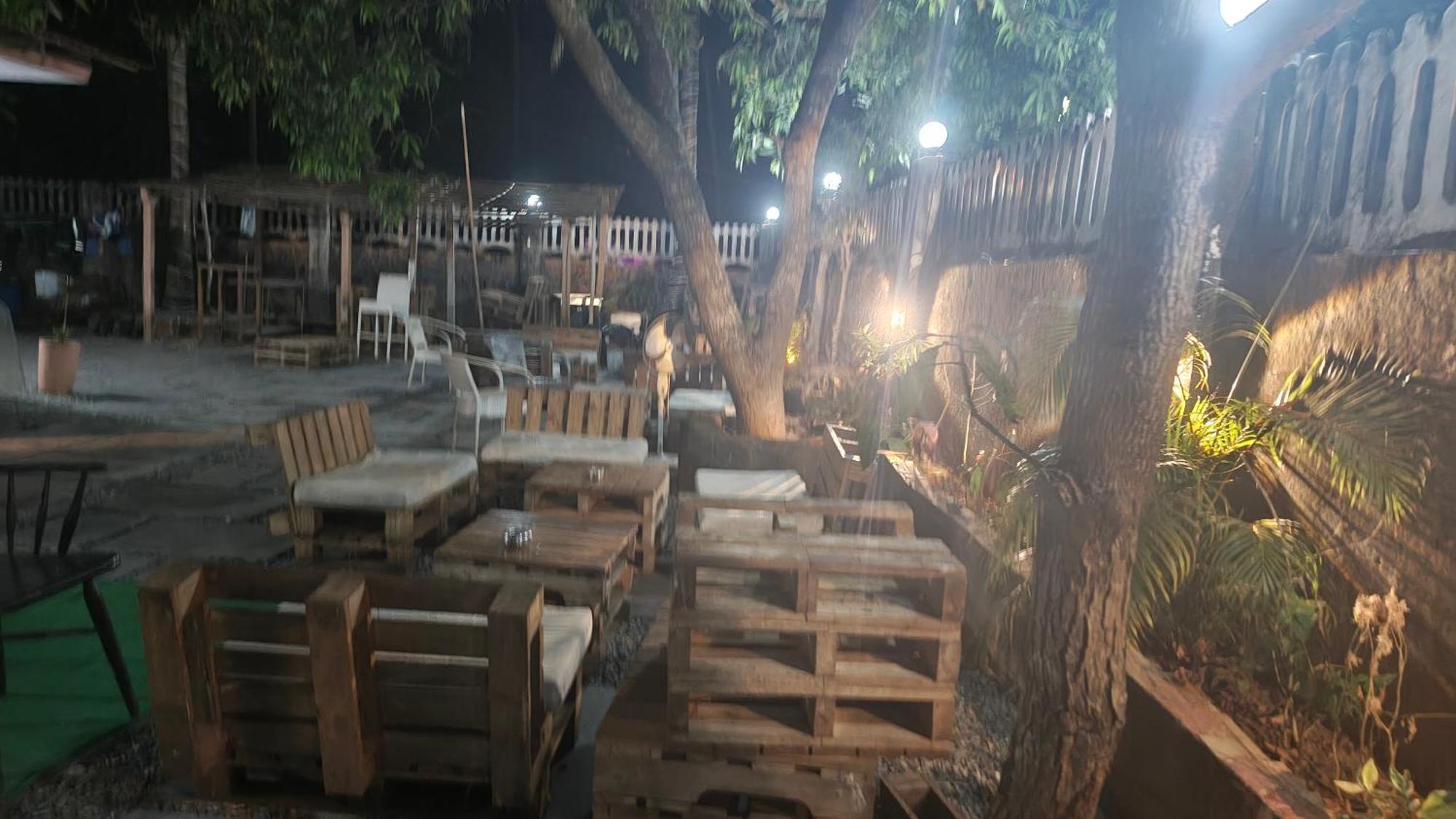 Streetmates Hostel Анжуна Екстер'єр фото