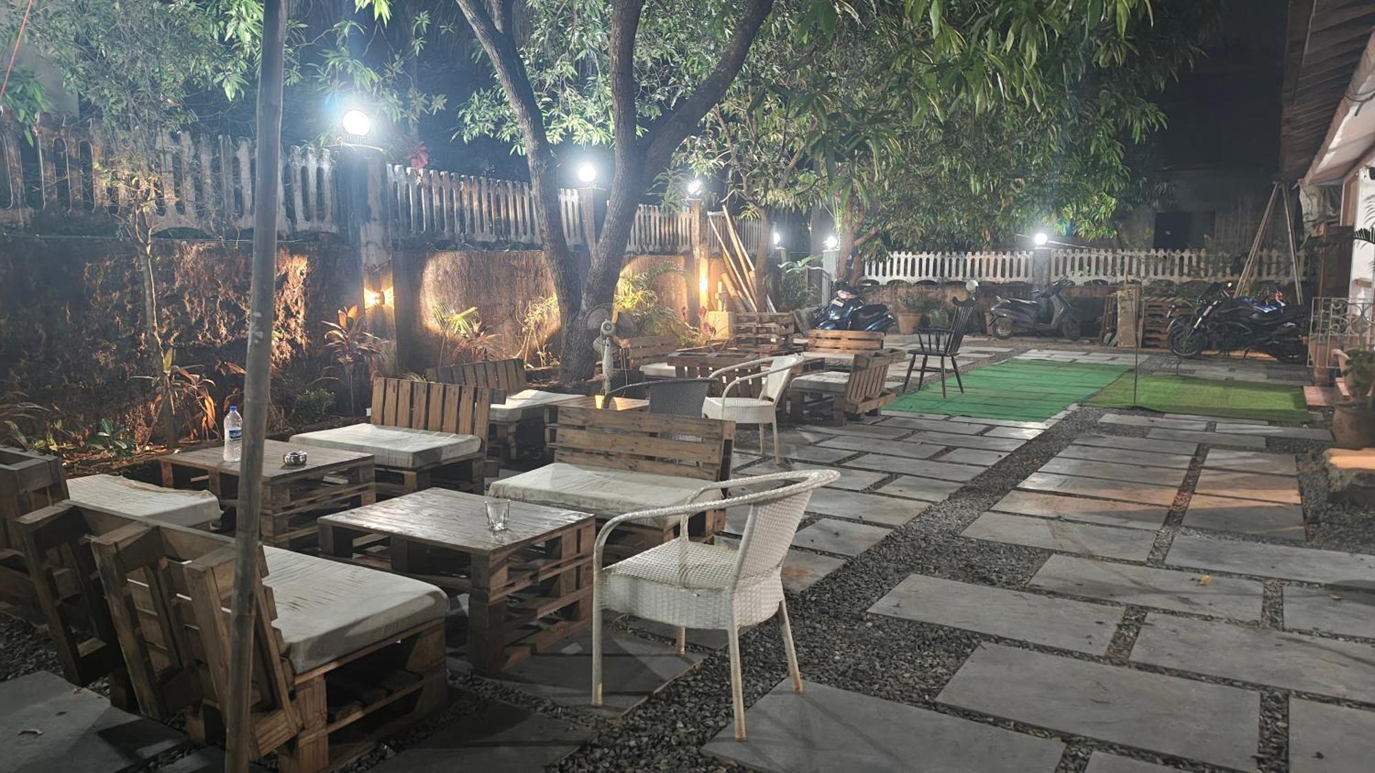 Streetmates Hostel Анжуна Екстер'єр фото