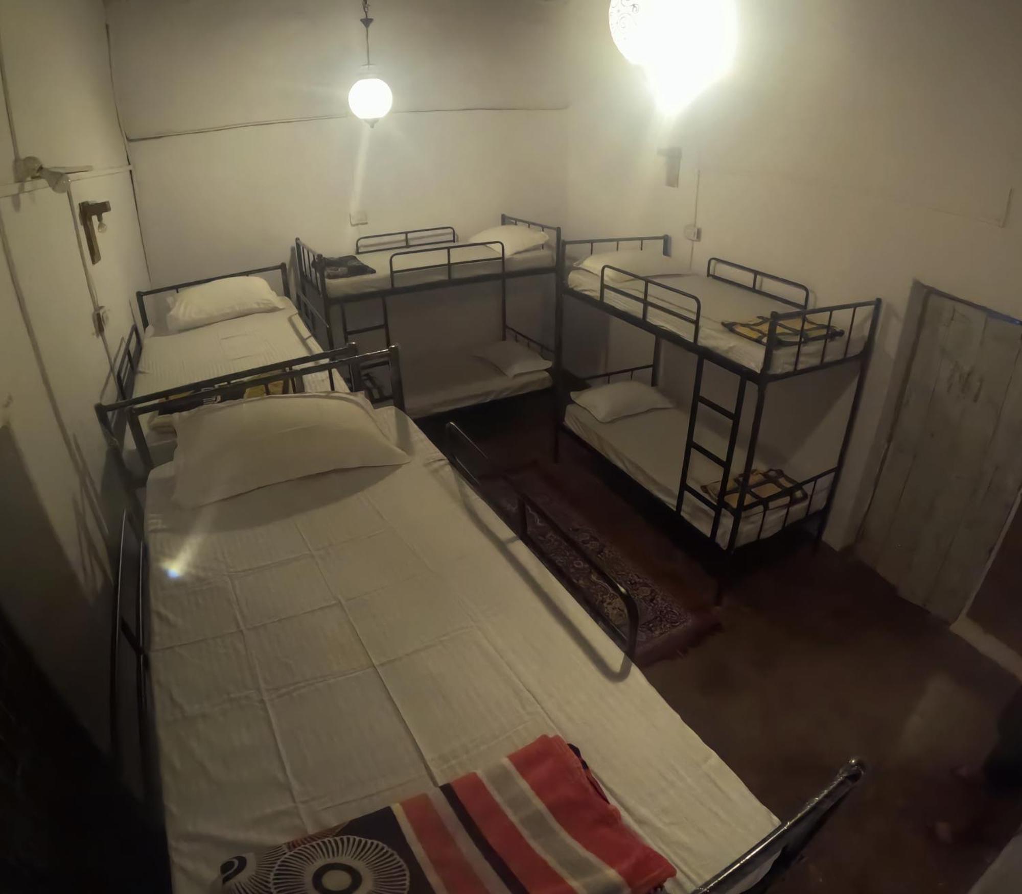 Streetmates Hostel Анжуна Екстер'єр фото