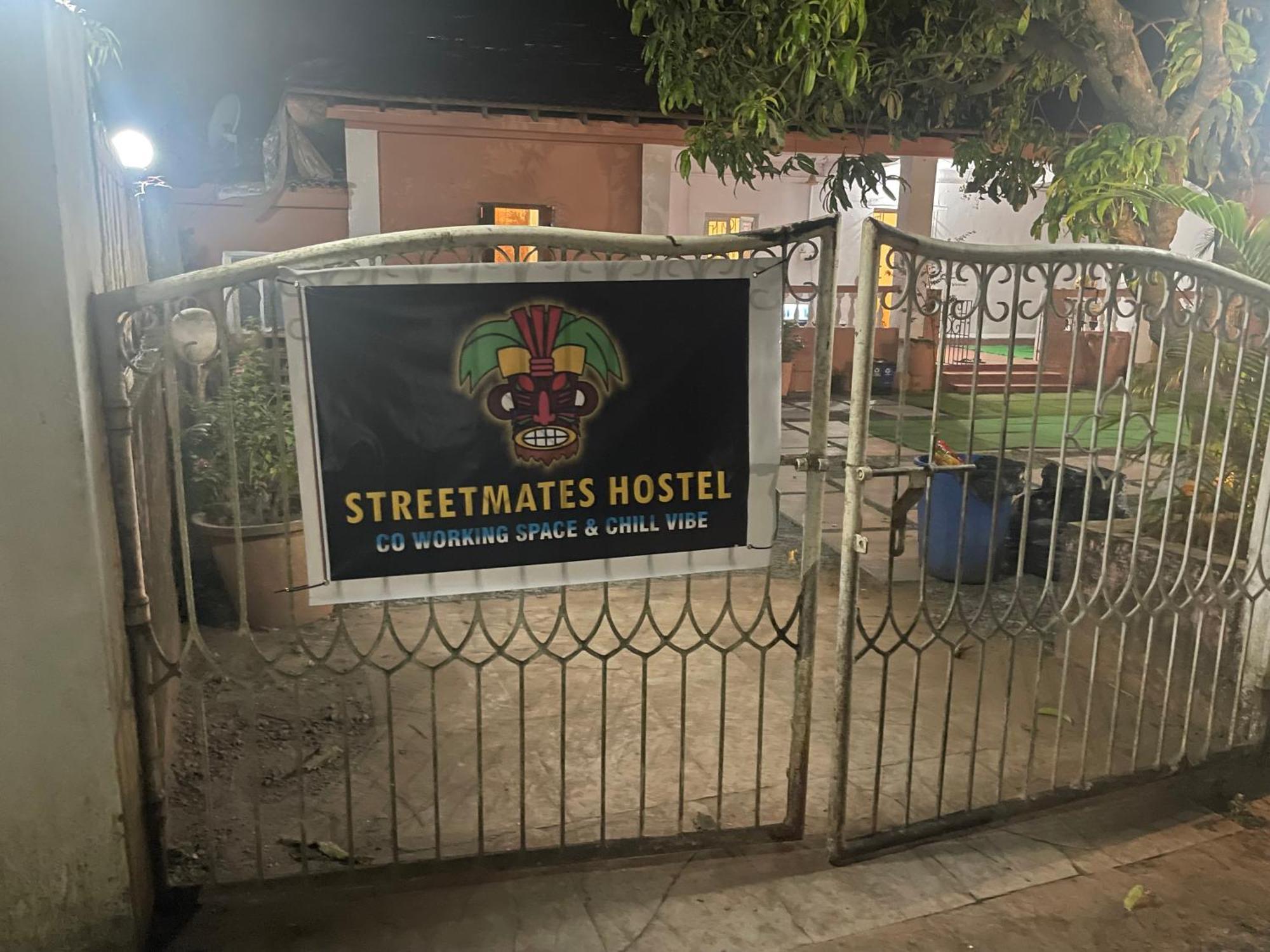 Streetmates Hostel Анжуна Екстер'єр фото